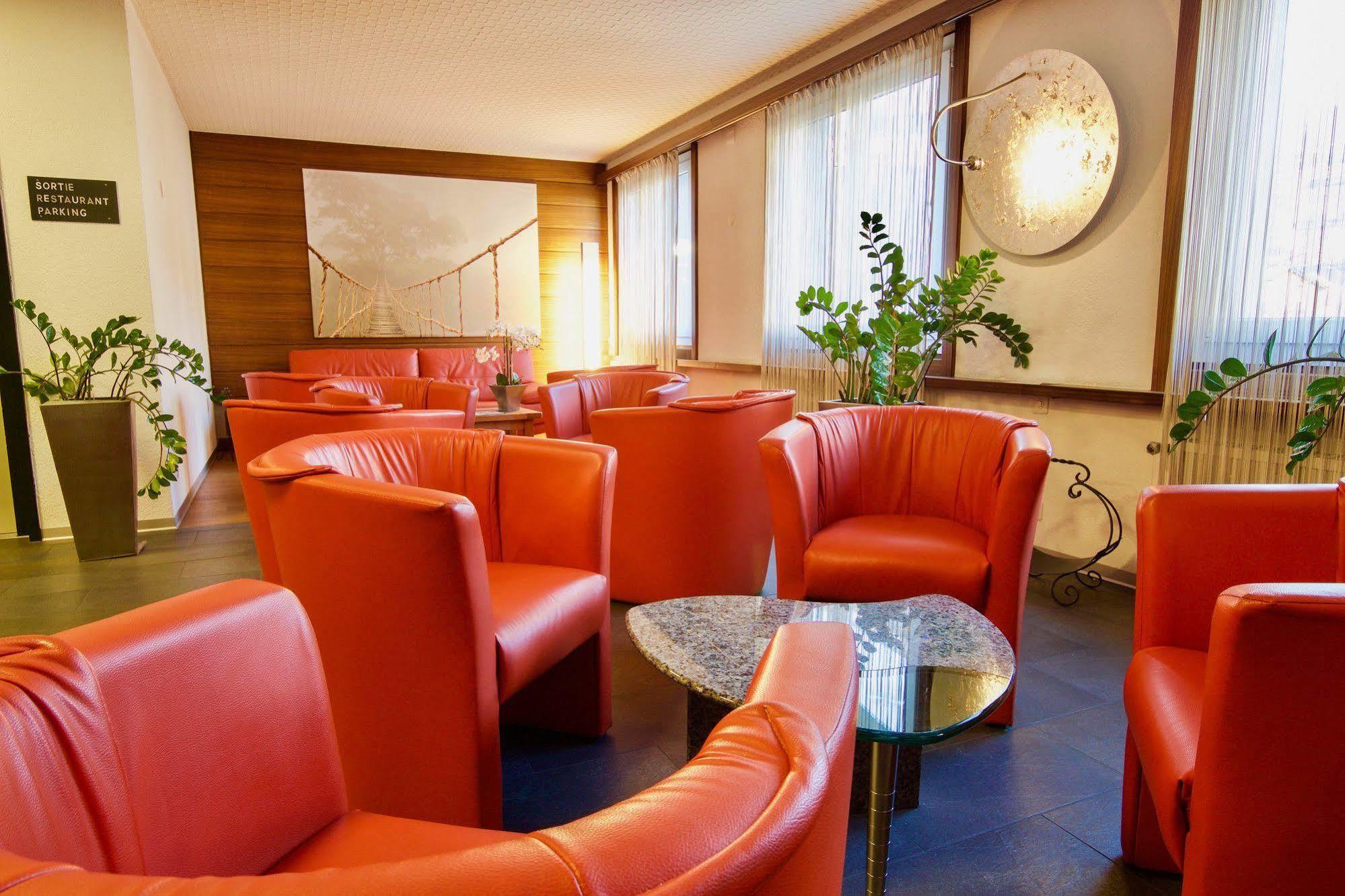 Hotel Du Rhone سيون المظهر الخارجي الصورة